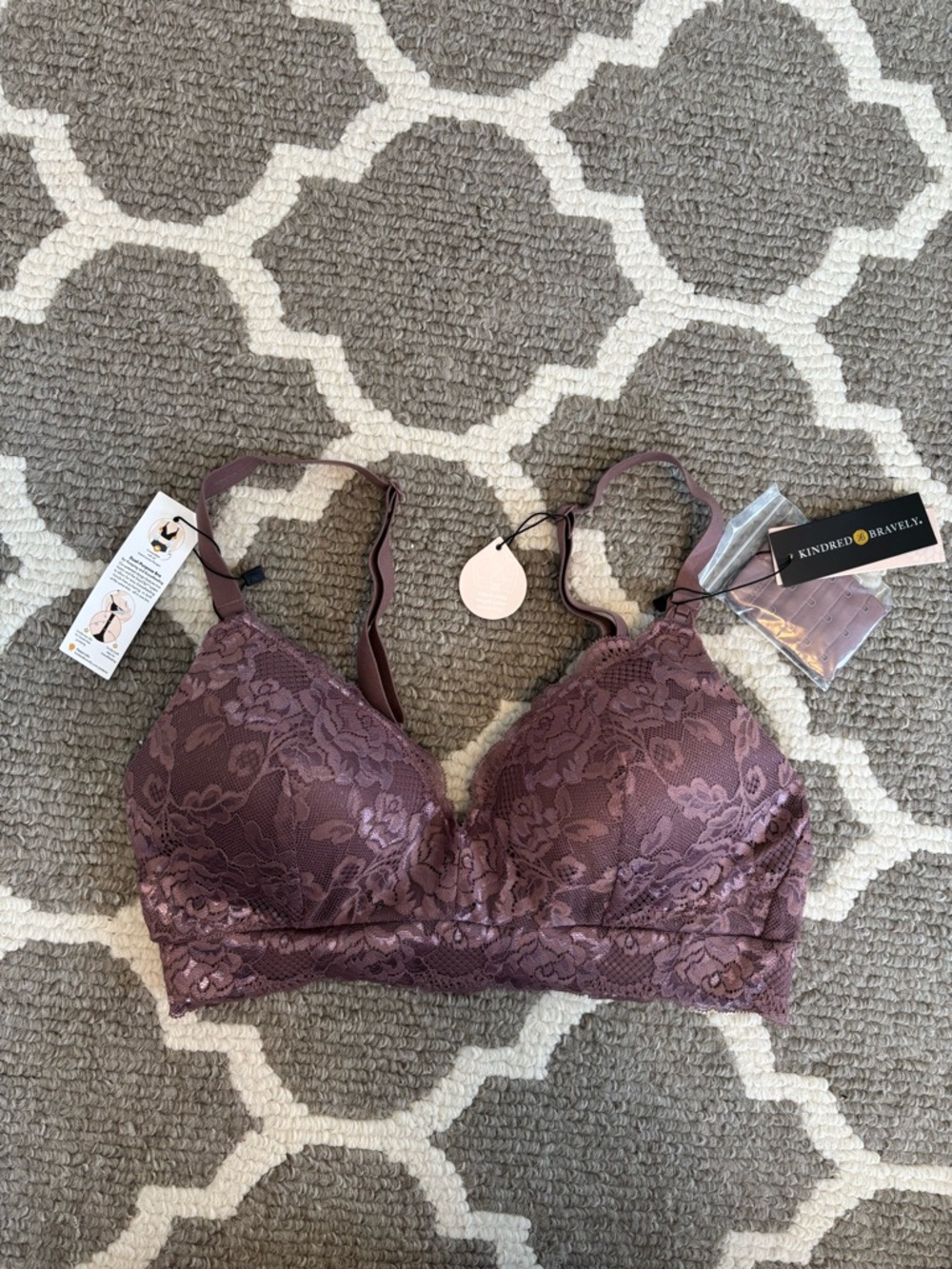 NWT Kindred Bravely Multi Purpose Pumping/Nursing Bra size large
